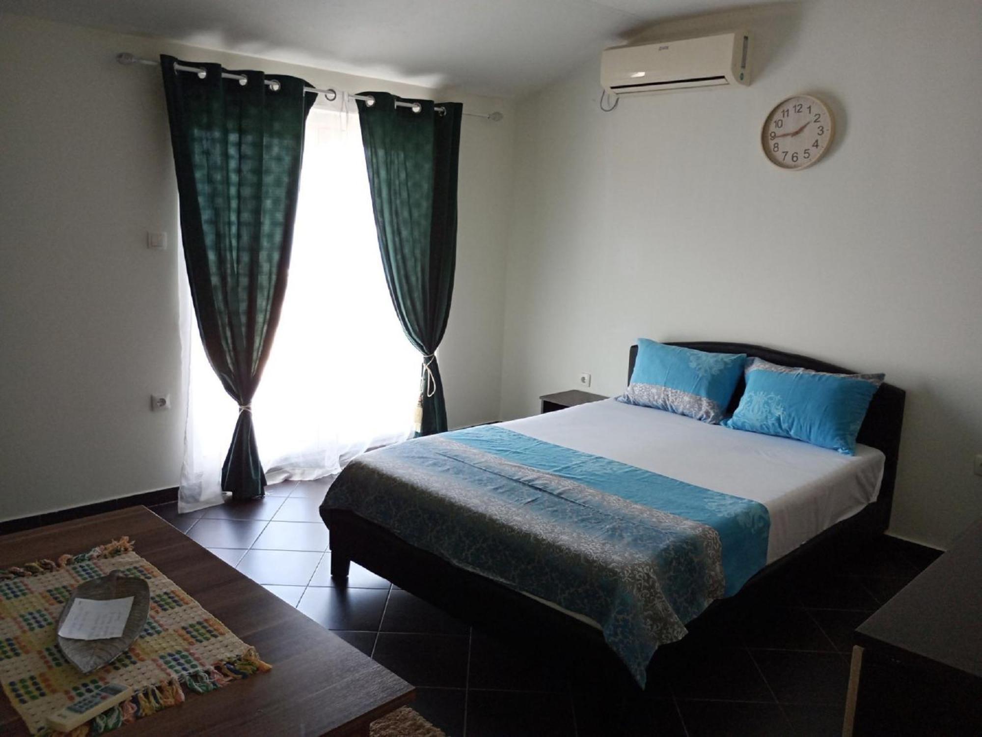 Apartments Vidikovac ติวัต ภายนอก รูปภาพ