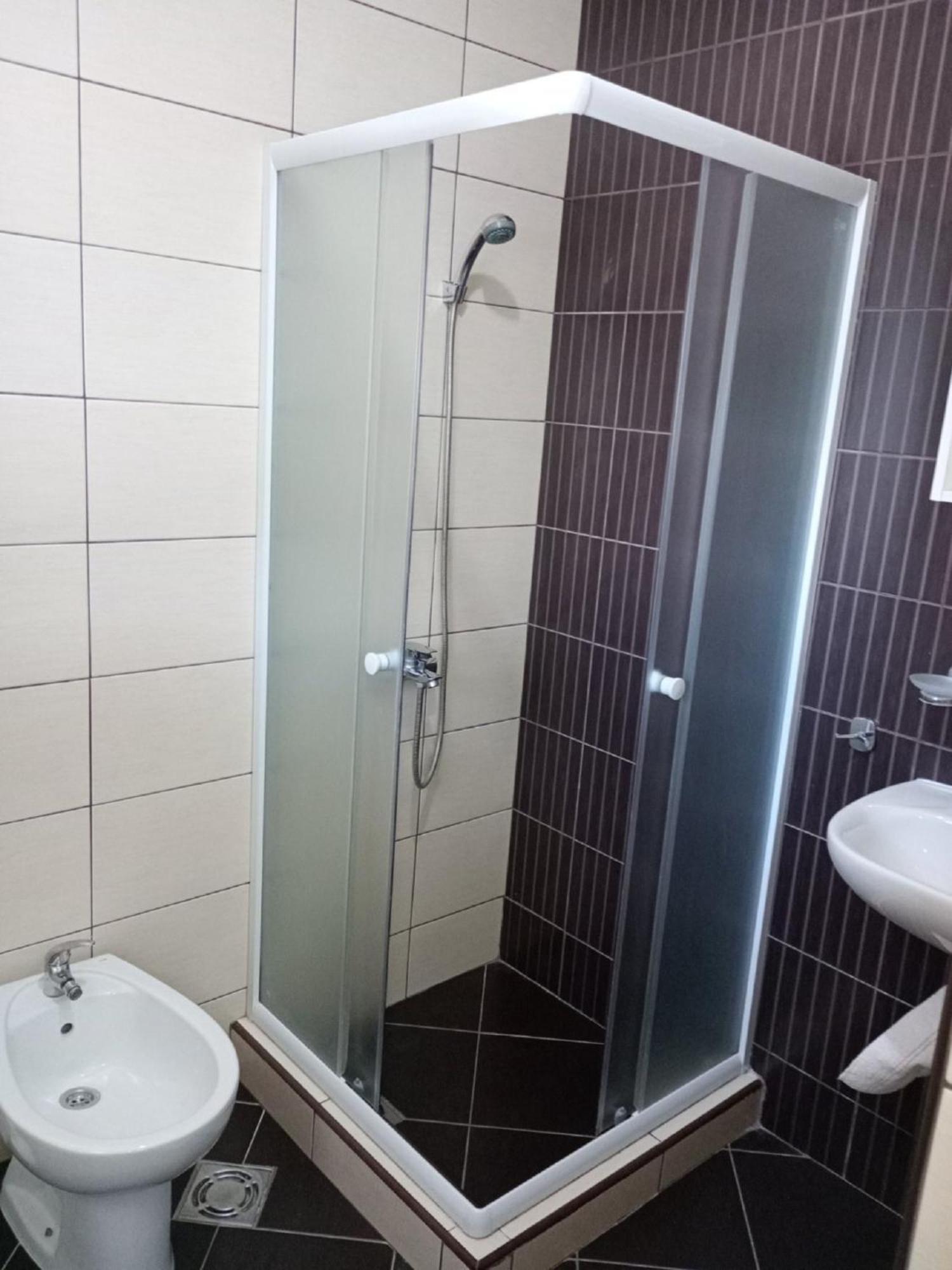 Apartments Vidikovac ติวัต ภายนอก รูปภาพ